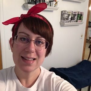 Meet your Posher, Amanda